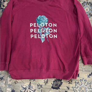 Peloton M Fuscia crewneck pullover